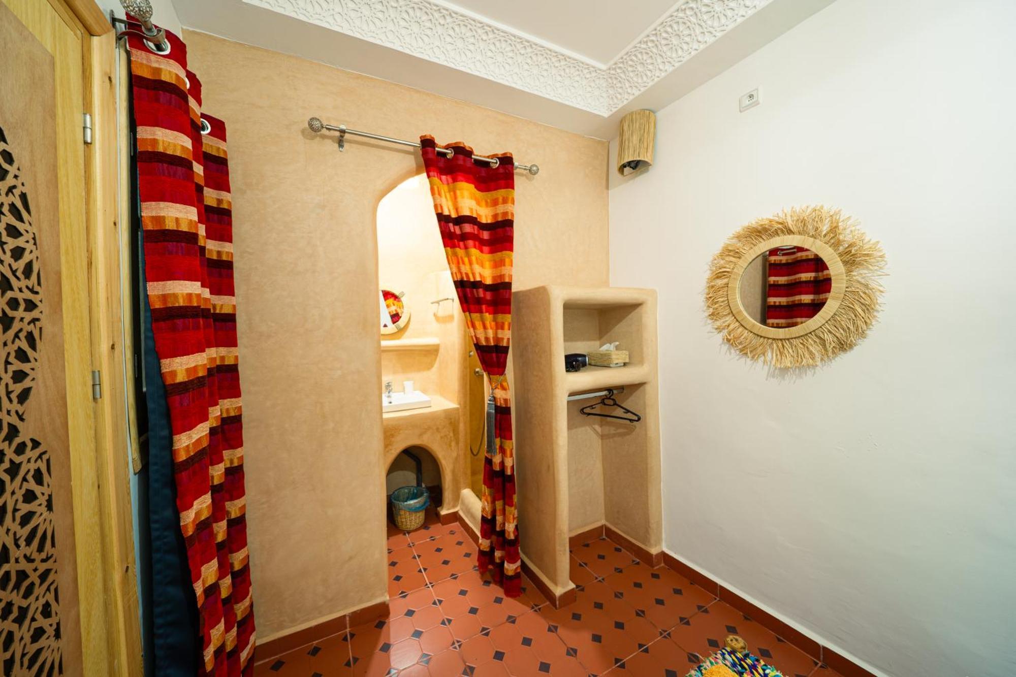 Dar Sekka Hotel Tanger Buitenkant foto